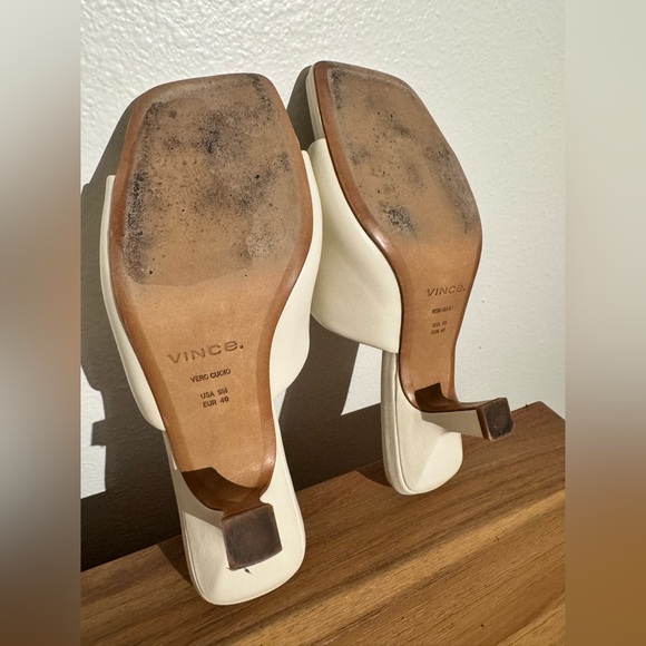 VINCE Ceil Leather Mule Sandals White Size 9 EU 40 Kitten Heel EUC - Picture 8 of 9